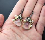 Серебряные серьги с розовым кварцем, жемчугом и голубыми топазами Серебро 925