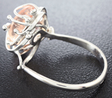 Золотое кольцо с морганитом 4,52 карат и бриллиантами Золото