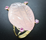 Золотое кольцо с розовым кварцем 50,92 карат и сапфирами Золото