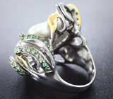 Серебряное кольцо с жемужиной барокко и цаворитами Серебро 925