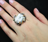 Серебряное кольцо с жемужиной барокко и цаворитами Серебро 925
