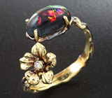 Золотое кольцо с кристаллическим черным опалом и бриллиантом Золото