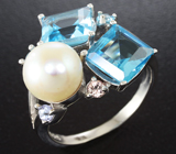 Оригинальное серебряное кольцо с жемчужиной и голубыми топазами Серебро 925
