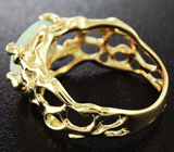 Золотое кольцо с роскошным ограненным кристаллическим опалом 1,58 карат и бриллиантами Золото