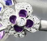 Прелестное серебряное кольцо с аметистами и цветной эмалью Серебро 925