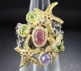 Серебряное кольцо с пурпурным сапфиром, аметистом и перидотами Серебро 925