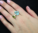 Оригинальное серебряное кольцо с голубым топазом и перидотом Серебро 925