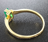 Золотое кольцо с изумрудом 0,32 карат Золото
