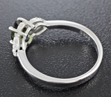 Изящное серебряное кольцо с диопсидом Серебро 925