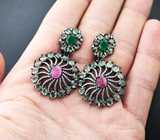 Крупные черненые серебряные серьги с зелеными и розовыми сапфирами и агатами Серебро 925