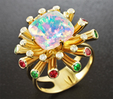 Золотое кольцо с топовым ограненным эфиопским опалом 3,15 карат, рубинами, цаворитами и бриллиантами Золото