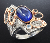 Серебряное кольцо с синим сапфиром и топазами Серебро 925