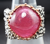Серебряное кольцо с насыщенно-розовым сапфиром 13,42 карат Серебро 925
