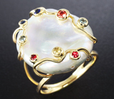 Золотое кольцо с жемчужиной барокко 18,37 карат и разноцветными сапфирами Золото