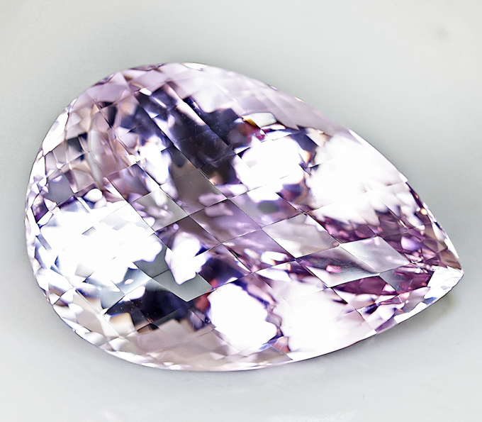 Крупный! Аметист 205,51 карат