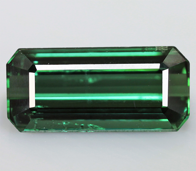 «Неоновый» турмалин 1,43 карат