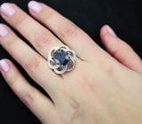 Чудесное серебряное кольцо с насыщенно-синим сапфиром Серебро 925