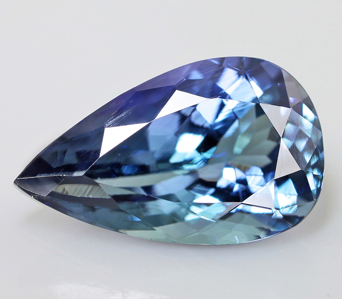 Полихромный танзанит 2,84 карат