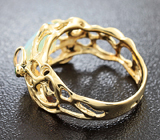 Золотое кольцо с ограненным эфиопским опалом 1,49 карат и цаворитами Золото