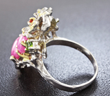 Серебряное кольцо с розовыми сапфирами, цаворитом и мозамбикскими гранатами Серебро 925