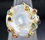 Золотое кольцо с жемчужиной барокко 16,01 карат, цаворитами, рубинами и разноцветными сапфирами Золото