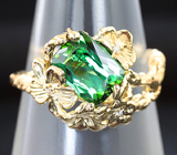 Золотое кольцо с великолепным неоново-зеленым турмалином 1,55 карат и бриллиантами Золото