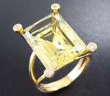 Золотое кольцо с цитрином эффектной огранки 13,55 карат и сапфирами Золото