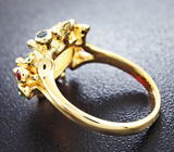 Золотое кольцо с ограненным эфиопским опалом топового качества 2,3 карат, цаворитами и рубинами и сапфирами Золото