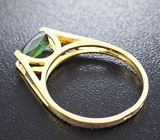 Золотое кольцо с великолепным неоново-зеленым турмалином 1,15 карат Золото