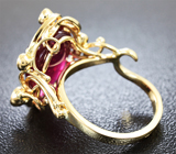 Золотое кольцо с рубинами 10,65 карат и лейкосапфирами Золото