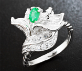 Прелестное серебряное кольцо с изумрудом Серебро 925