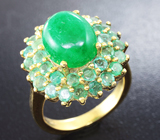 Эффектное серебряное кольцо с зеленым агатом и изумрудами Серебро 925