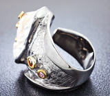 Серебряное кольцо с жемчужиной барокко, цаворитом, рубином и синим сапфиром Серебро 925