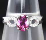 Изящное серебряное кольцо с родолитом Серебро 925