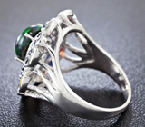 Серебряное кольцо с кристаллический черным опалом и разноцветными сапфирами Серебро 925