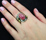 Серебряное кольцо с розовым сапфиром 12,94 карат и перидотами Серебро 925