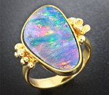 Золотое кольцо с роскошным австралийскими дублет опалом и бриллиантами Золото