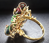 Золотое кольцо с черными опалами 9,85 карат, изумрудами, рубинами и сапфирами Золото