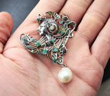 Оригинальная серебряная брошь/кулон с жемчужиной барокко, изумрудами и цветной эмалью Серебро 925