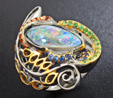 Серебряное кольцо с австралийским дублет опалом, цаворитами, синими и оранжевыми сапфирами Серебро 925