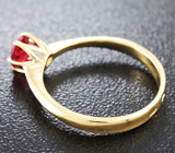 Золотое кольцо  с рубиновой шпинелью 0,41 карат Золото