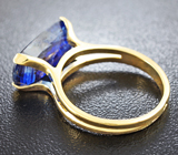 Золотое кольцо с крупным кианитом 6,34 карат Золото