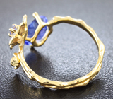 Золотое кольцо с танзанитами 1,72 карат и бриллиантом Золото