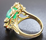 Золотое кольцо с ярким кабошоном изумруда 4,85 карат, морганитами и оранжевыми сапфирами Золото