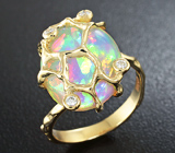 Золотое кольцо с фантастически красивым опалом 6,3 карат и бриллиантами Золото
