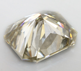 Муассанит 1,9 карат 
