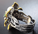 Серебряное кольцо с жемчугом и цаворитами Серебро 925