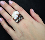 Серебряное кольцо с жемчугом барокко и голубыми топазами Серебро 925