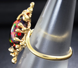 Золотое кольцо с кристаллическим черным опалом 3,62 карат Золото