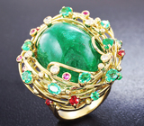 Золотое кольцо с уникальным кабошоном уральского изумруда 29,44 карат, рубинами и бриллиантами